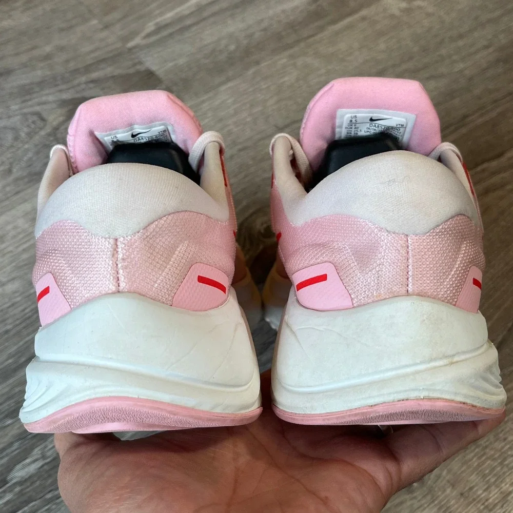 Nike Air Zoom Structure 24 Womens Pink Red Running Shoes DA8570-600 Size 8.5